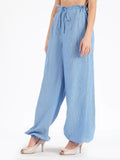 Pantalon Jasmin en coton bleu tissé-teint