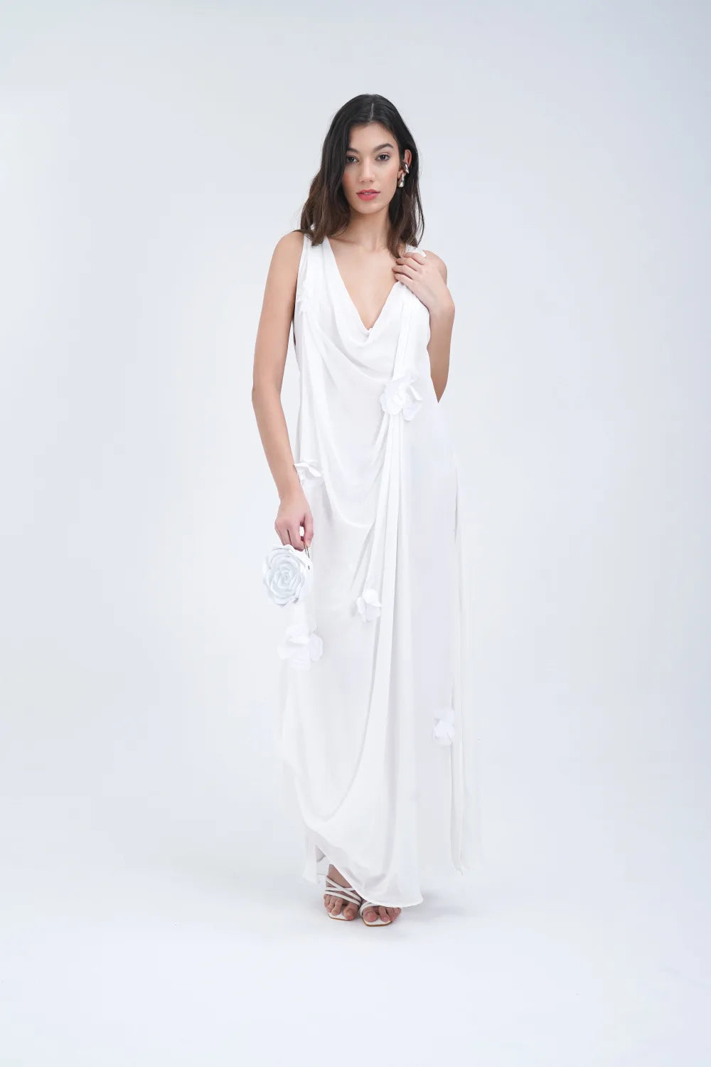 Robe longue transparente à fleurs blanche Saint Tropez