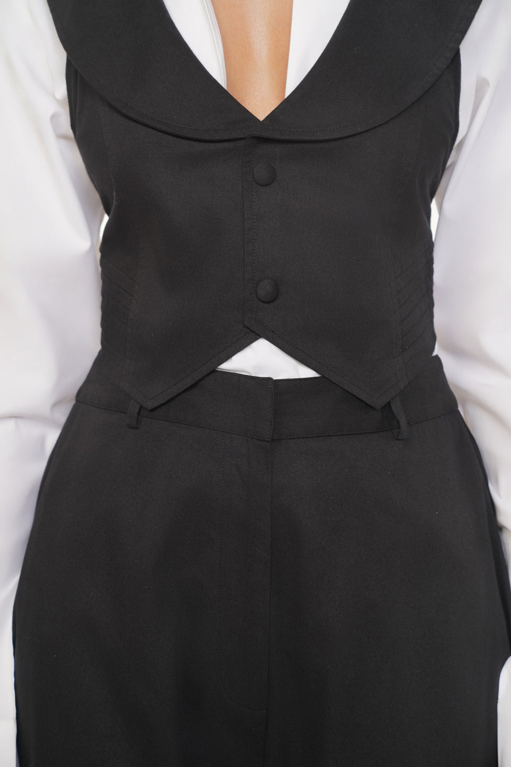 Bodi Black Cotton Knotted Top